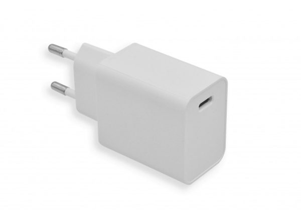 USB-C MFi certified charger with 2 charging cables - 20 W